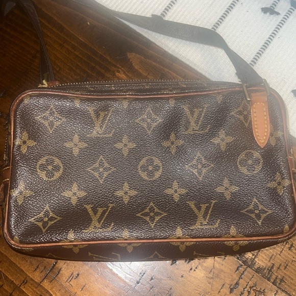 Vintage Louis Vuitton Crossbody - Picture 1 of 9